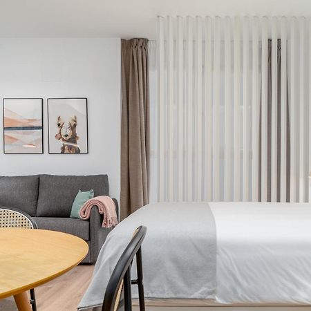 Limehome Valencia Carrer D'Antonio Ferrandis Экстерьер фото