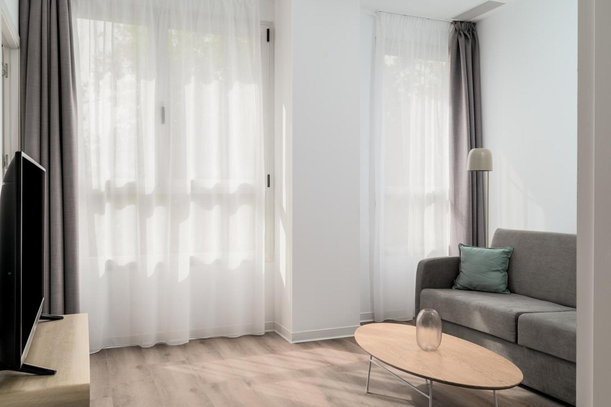Limehome Valencia Carrer D'Antonio Ferrandis Номер фото
